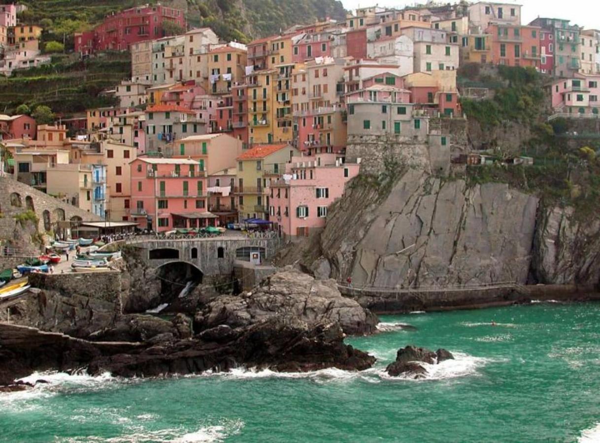 Appartamento Taggiasca A Riva Trigoso セストリ・レヴァンテ エクステリア 写真