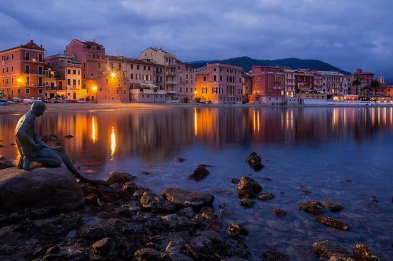Appartamento Taggiasca A Riva Trigoso セストリ・レヴァンテ エクステリア 写真